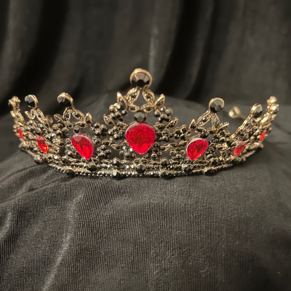 Black  and red rhinestone gold metal crown.
